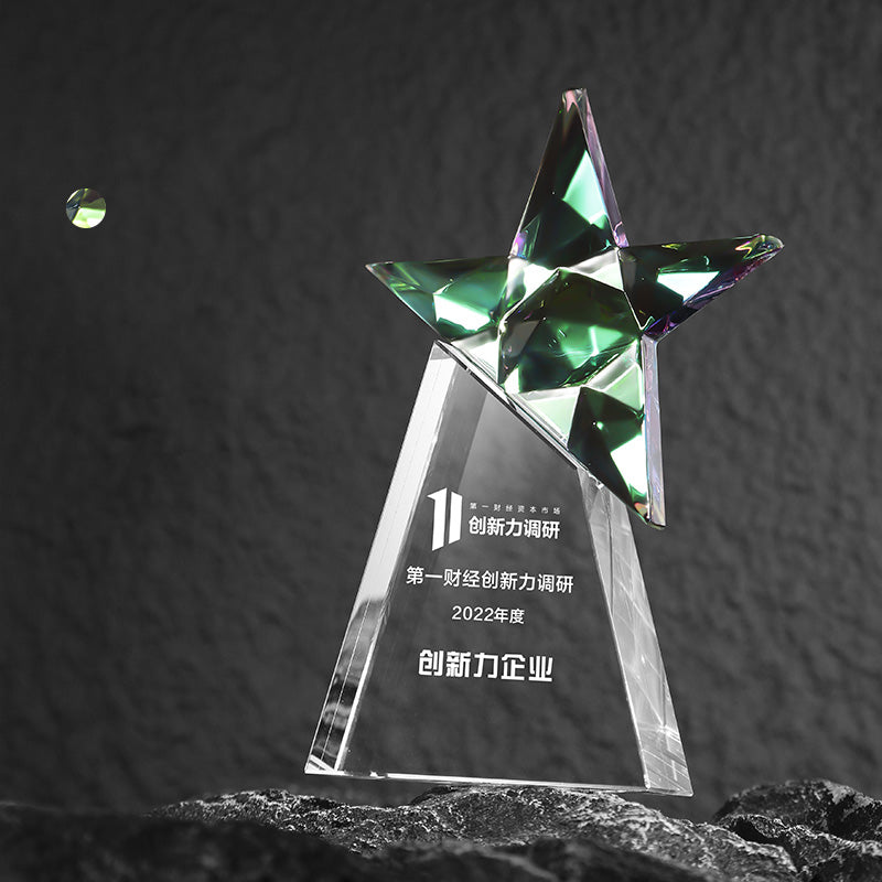3D Engraving Customized Crystal Trophy Award Star Lustrous Glass Gradient Colorful Trophy/Award Prismuse Transparent Crystal  
